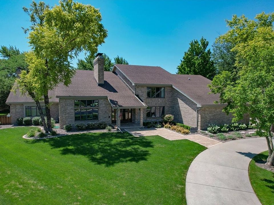 1810 Cardinal Ct, Pontiac, IL 61764 Zillow