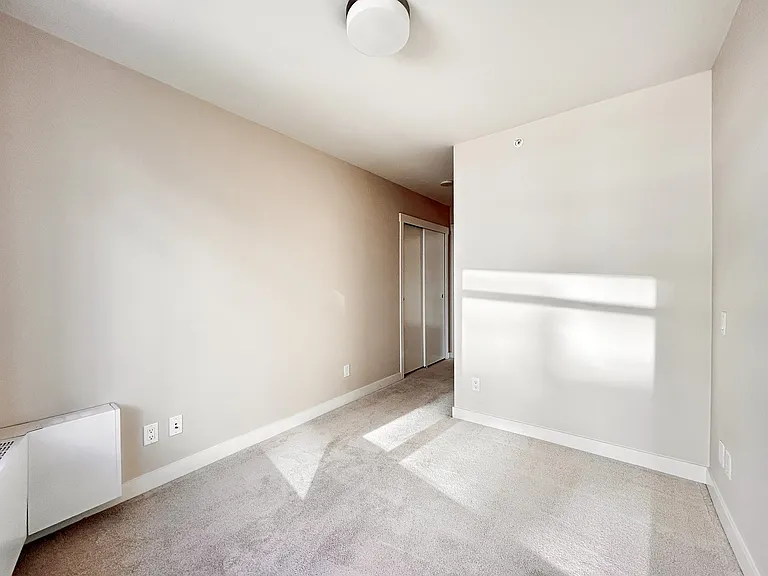 180 Switchmen St — Photo 58