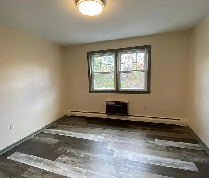 40 Hillside St #40-B8 — Photo 8