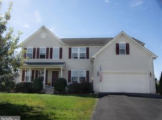 3 Bracey Mill Ct, Fredericksburg, VA 22406