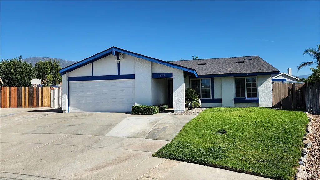 3 bed, 1333 sqft, $3,500 — Photo 1