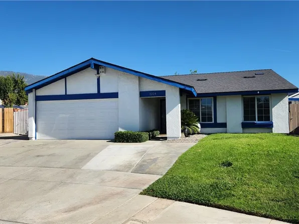 2224 Lake Forest Ct, San Bernardino, CA 92407