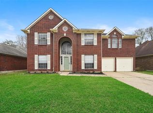 15523 Constitution Ln, Friendswood, TX 77546
