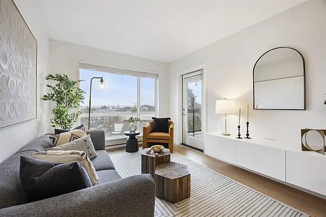 2 bed, 1028 sqft, $3,700 — Photo 1