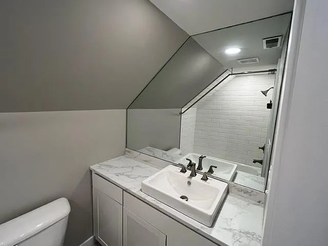 302 Inverness Ave — Photo 17