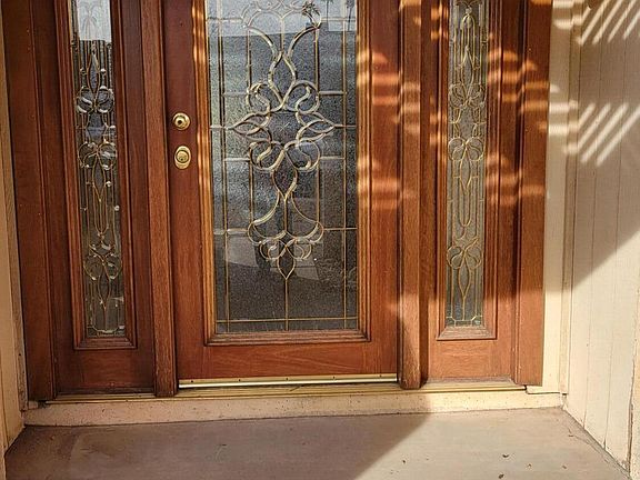 2nd image of 6126 W LARKSPUR Drive