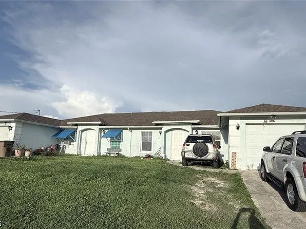 1109/1111 Gilbert Ave S, Lehigh Acres, FL 33973