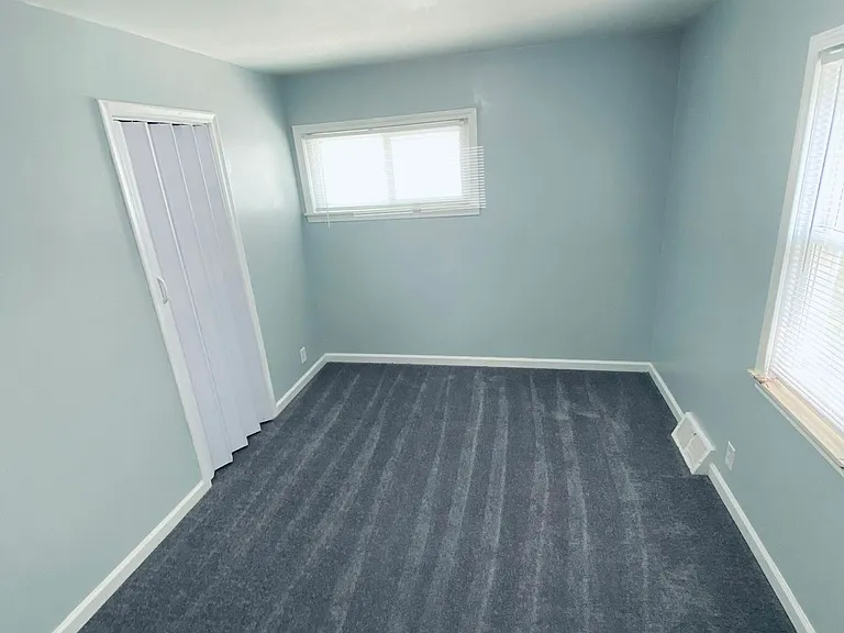 23358 Champaign St — Photo 9