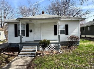 1202 N Madison St, Litchfield, IL