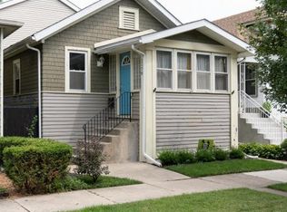 1170 S Highland Ave, Oak Park, IL 60304
