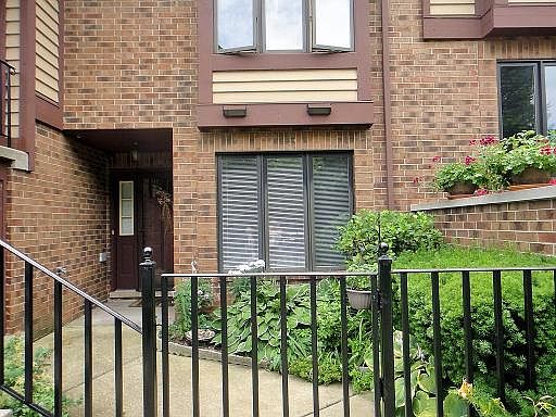 1st image of 1115 Mistwood Ln #1115