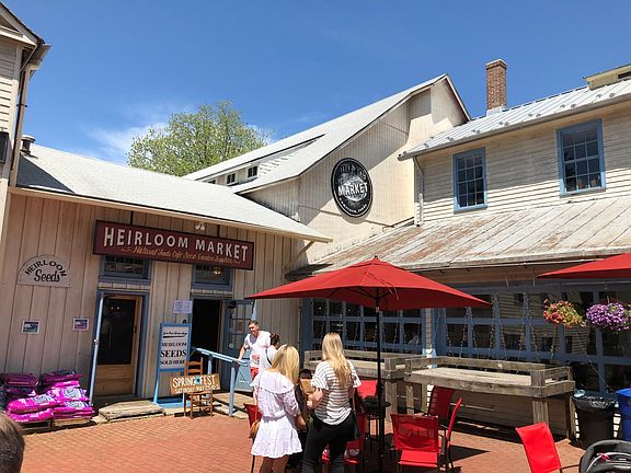 Heirloom Market, my favorite place to get coffee and a bite to eat