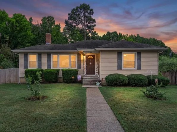 1384 James St, Florence, AL 35630