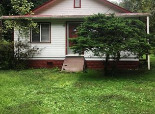 1529 Runyon Branch Rd, Pinsonfork, KY 41555