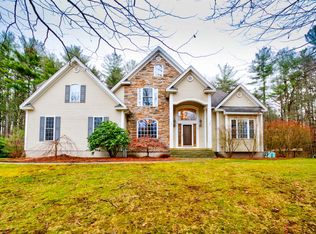 56 Lawson Farm Rd, Londonderry, NH 03053