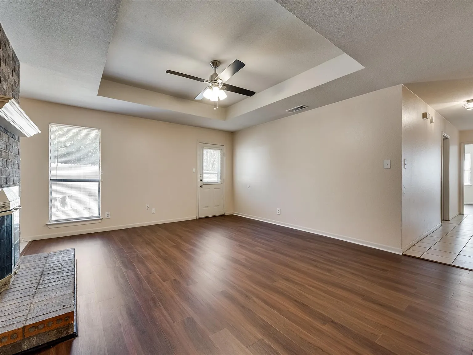 3 bed, 1440 sqft, $1,950 — Photo 2
