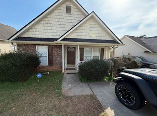 1512 Capps Hill Mine Rd, Charlotte, NC 28216