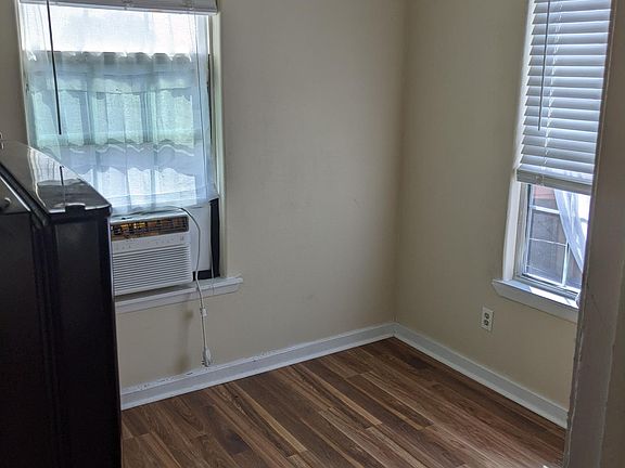 5th image of 6013 Hugo Dr #B