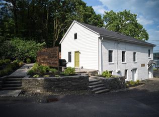 56 River Rd, Malden On Hudson, NY 12453