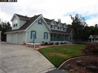 5202 Myrtle Dr, Concord, CA 94521