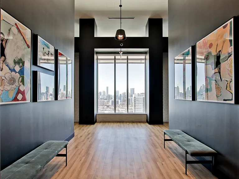 25 Nicholas Ave — Photo 6