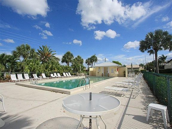 3rd image of 4000 Bal Harbor Blvd Unit 122