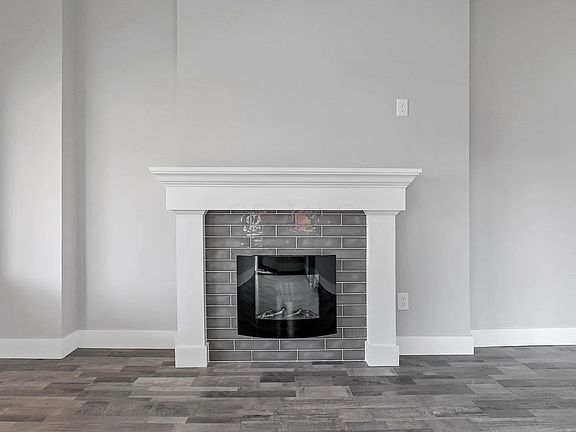 3rd image of 1157 Atcheson St #1157