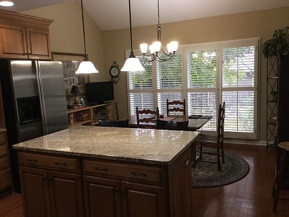 5th image of 9173 Wesley Pl