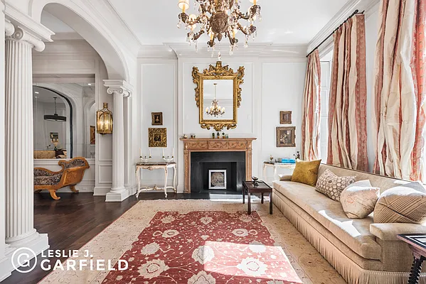 Sold by Leslie J. Garfield | media 3