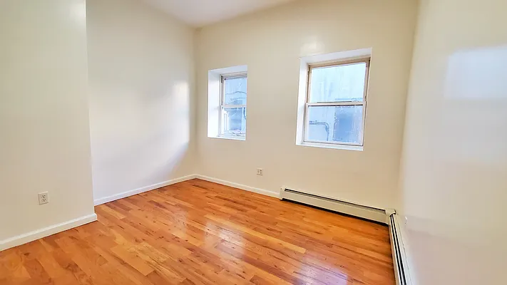 Rented by Corcoran | media 12