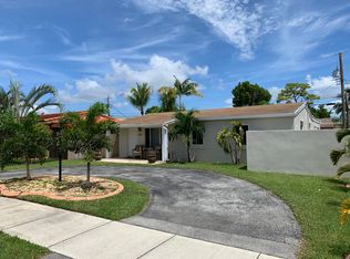 8211 SW 45th St, Miami, FL 33155