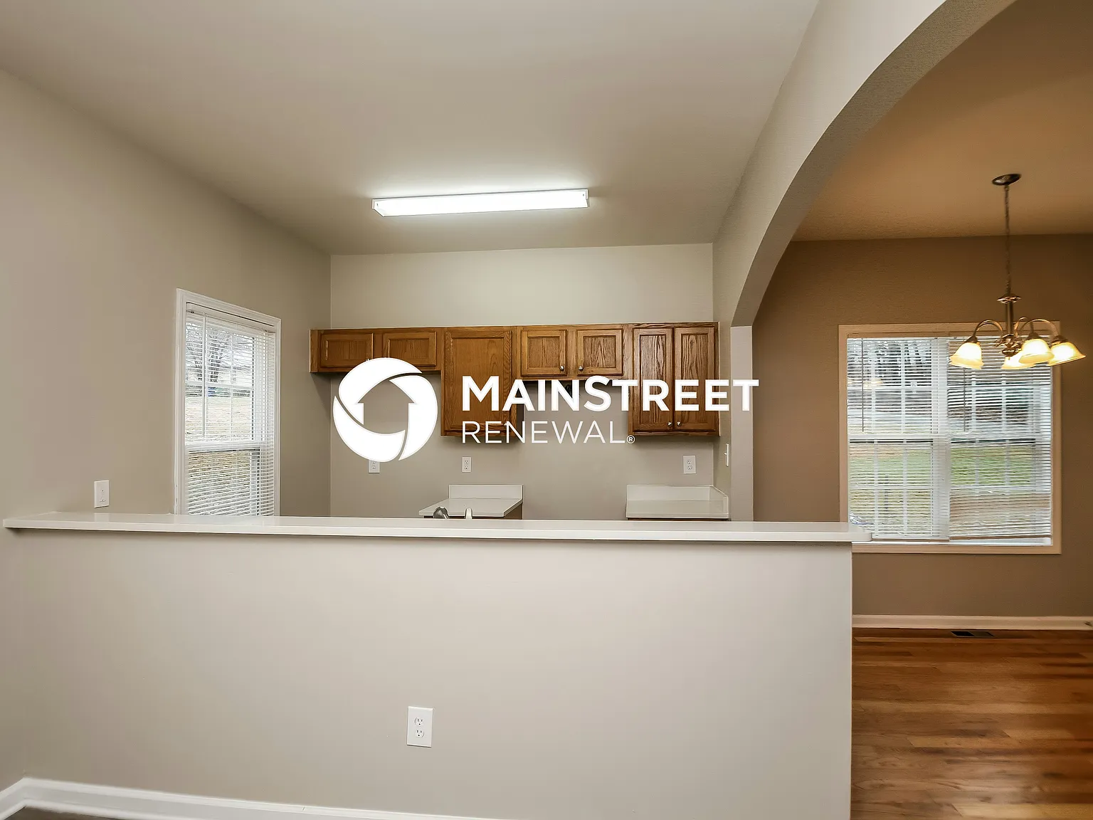 2412 Lakewood Ave SW — Photo 4