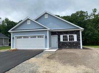 13 Henry Dr, Plainfield, CT 06354