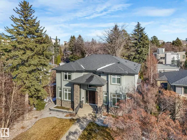 8927 120th St NW, Edmonton, AB T6G 1X6