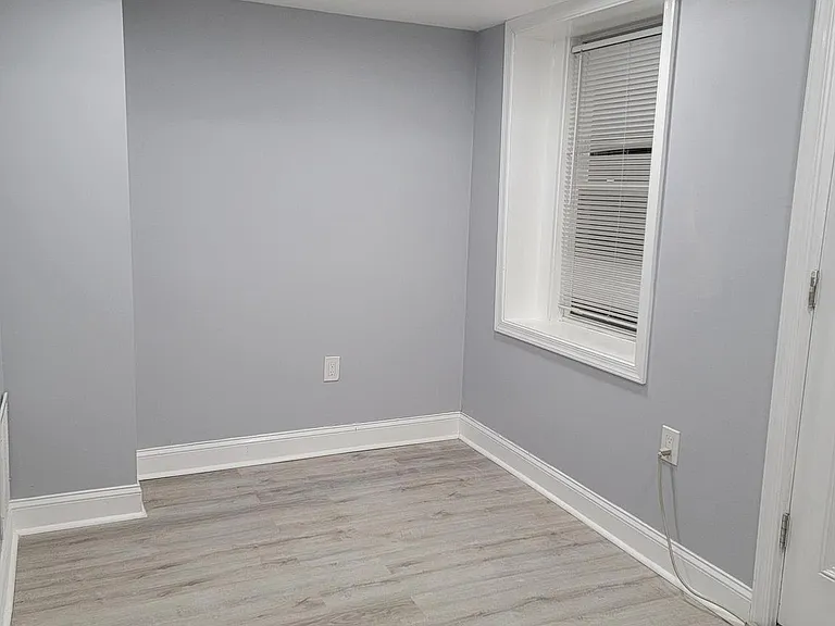 1824 Corcoran St NW — Photo 6