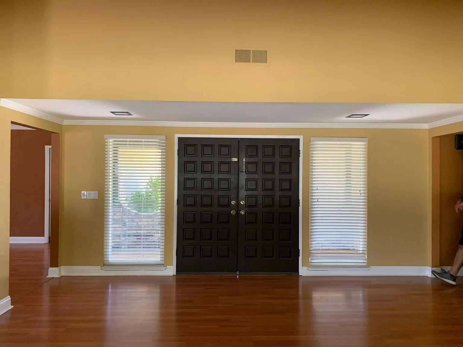 1420 Champion Oaks Dr — Photo 4