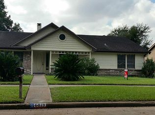 6819 Vickie Springs Ln, Houston, TX 77086