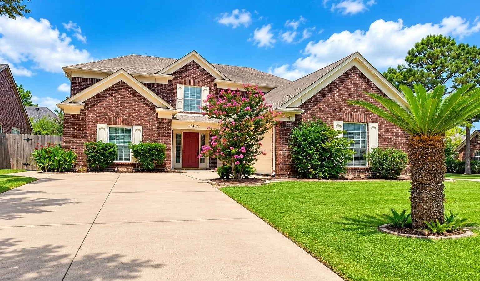 5 bed, 3.5 bath, 2763 sqft, $2,900 — Photo 1
