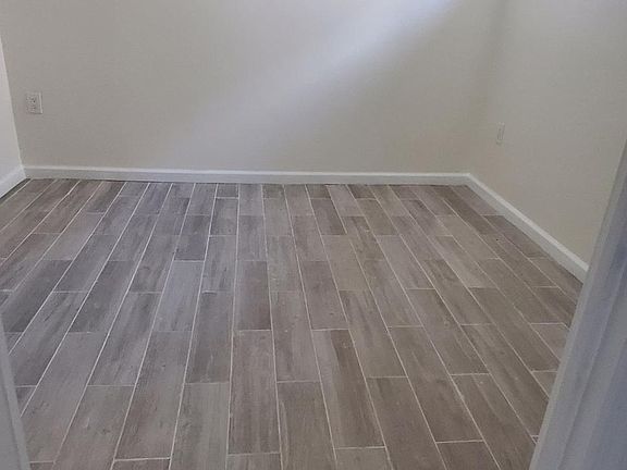 2nd image of 25 Francis Ct