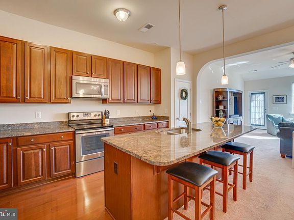 4th image of 260 Blast Furnace Way APT 200