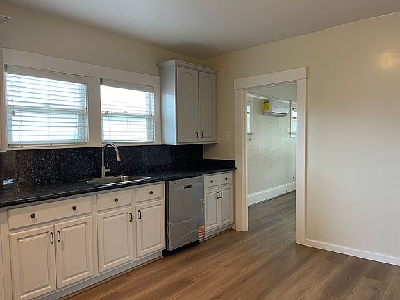 5th image of 33711 Railroad Ave #A