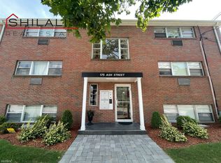 175 Ash St APT 5, Waltham, MA 02453