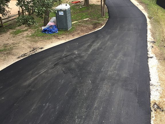 5th image of 1220 Sleepy Hollow Ln