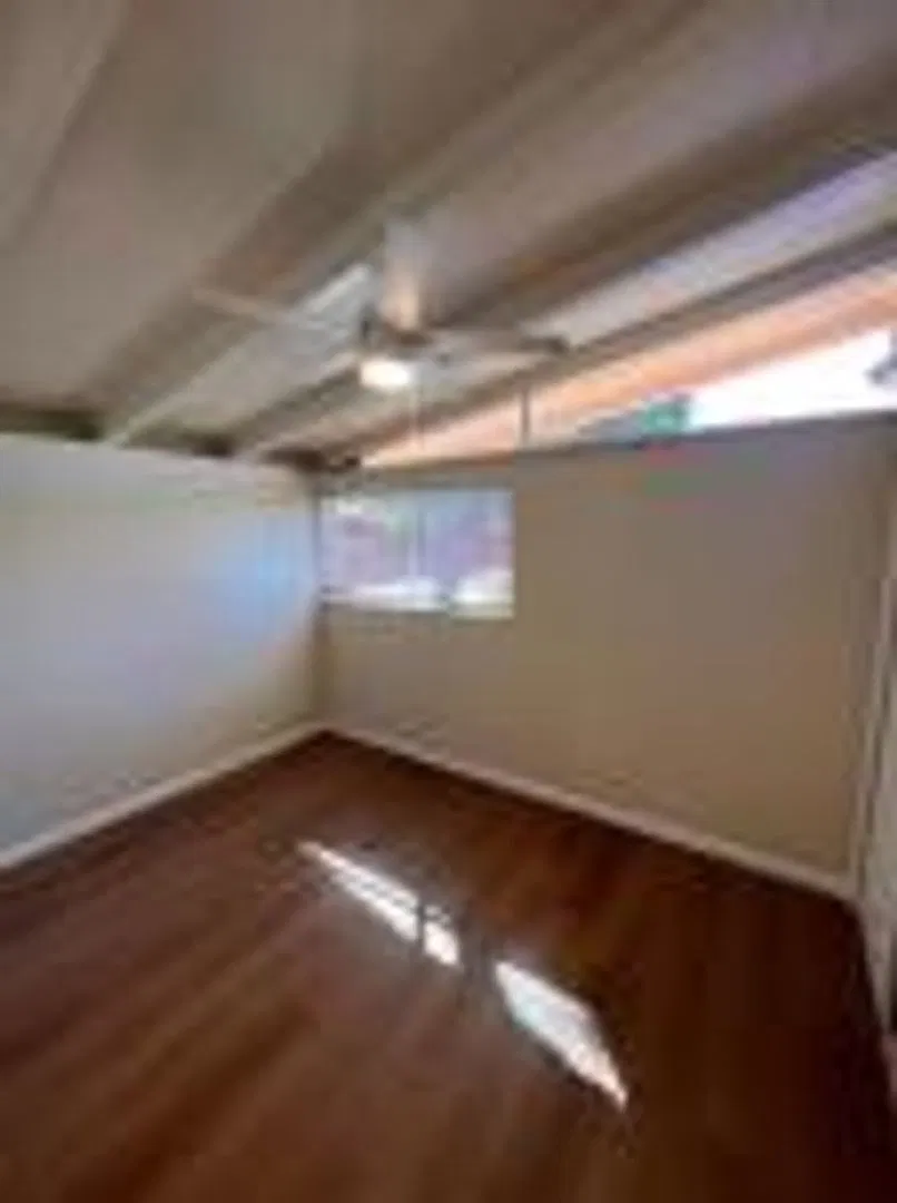Family Neighborhood!! 3BR-2BA Home — Photo 3