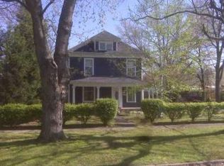 116 1st Ave, Tornado, WV 25202
