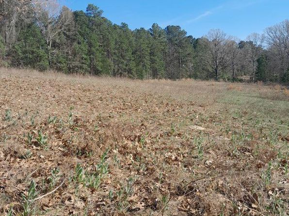 8438 County Road 373d, Henderson, TX 75654