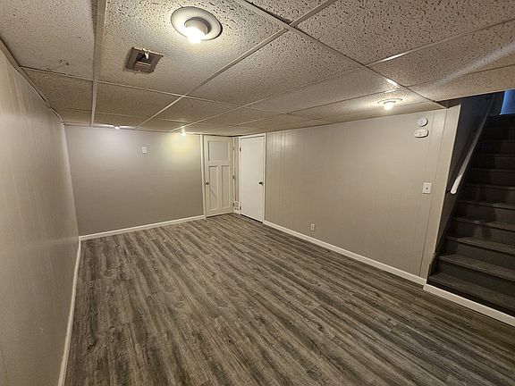 4th image of 547 N Meeds Dr