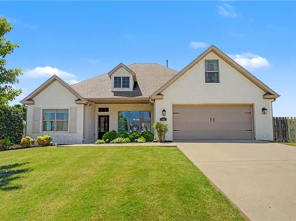 5900 S 67th St, Cave Springs, AR 72718