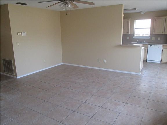 5th image of 7726 Wolf Dr