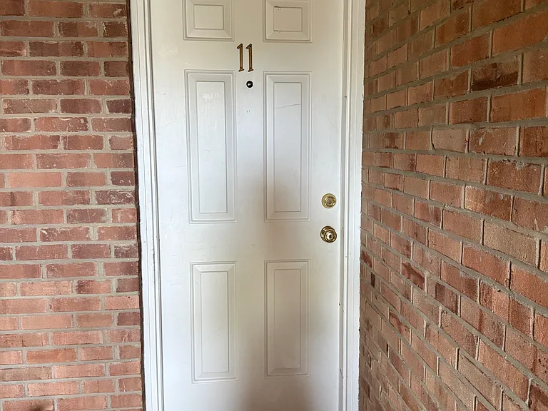 56 Rockridge Ct #11 — Photo 8